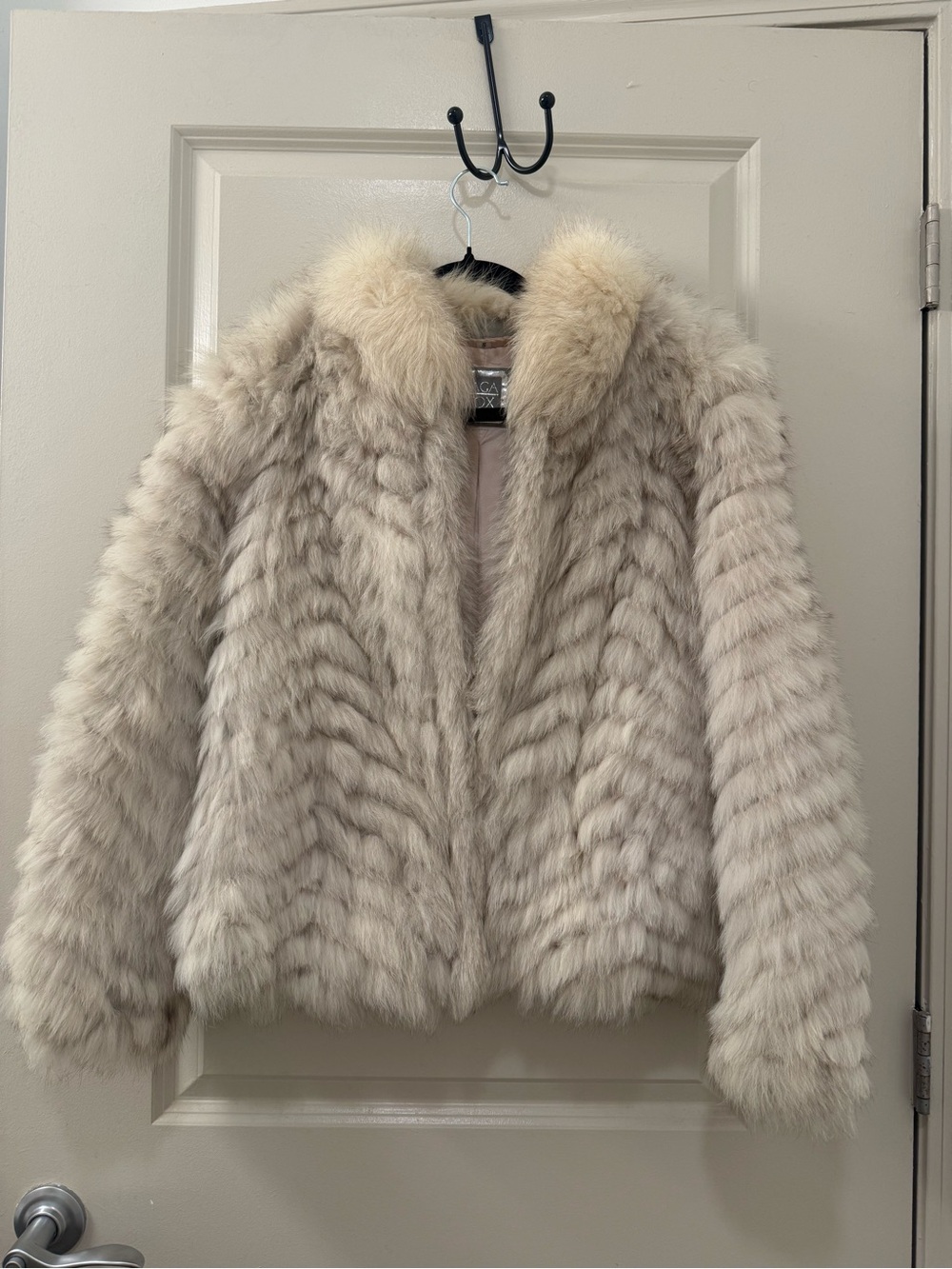 VINTAGE 1980s Saga Fox 100% Blue Fox Fur Coat in Perfect Condition
